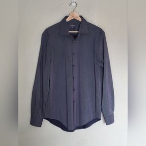 Van Heusen men's dress shirt